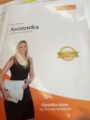 Asistentka